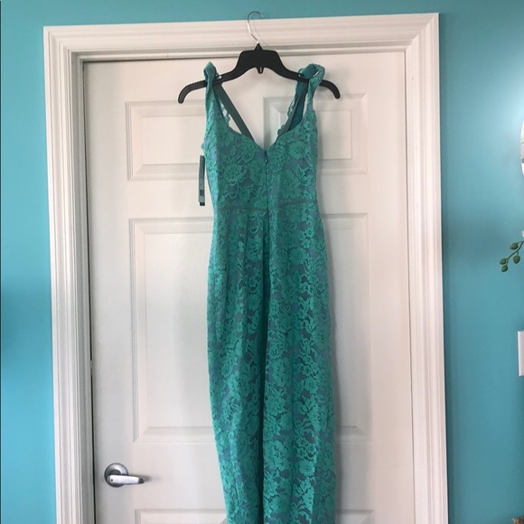 BN Nicole Miller dress - Picture 3 of 3